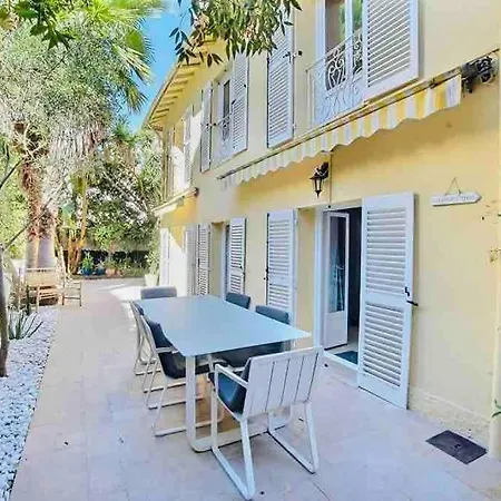 L'eden House - Maison Hyper Centre Plages 2min à Pied Piscine Antibes